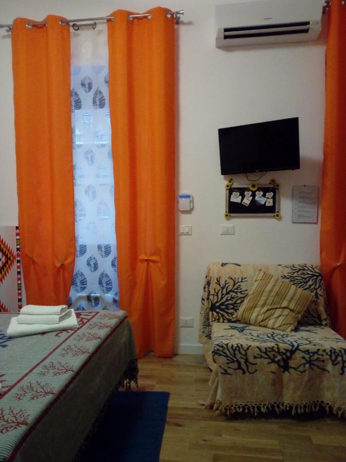La Casetta ปาแลร์โม ภายนอก รูปภาพ